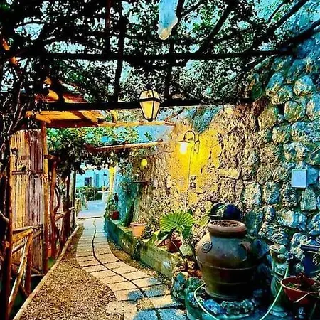 Charming Hermosa Vila *